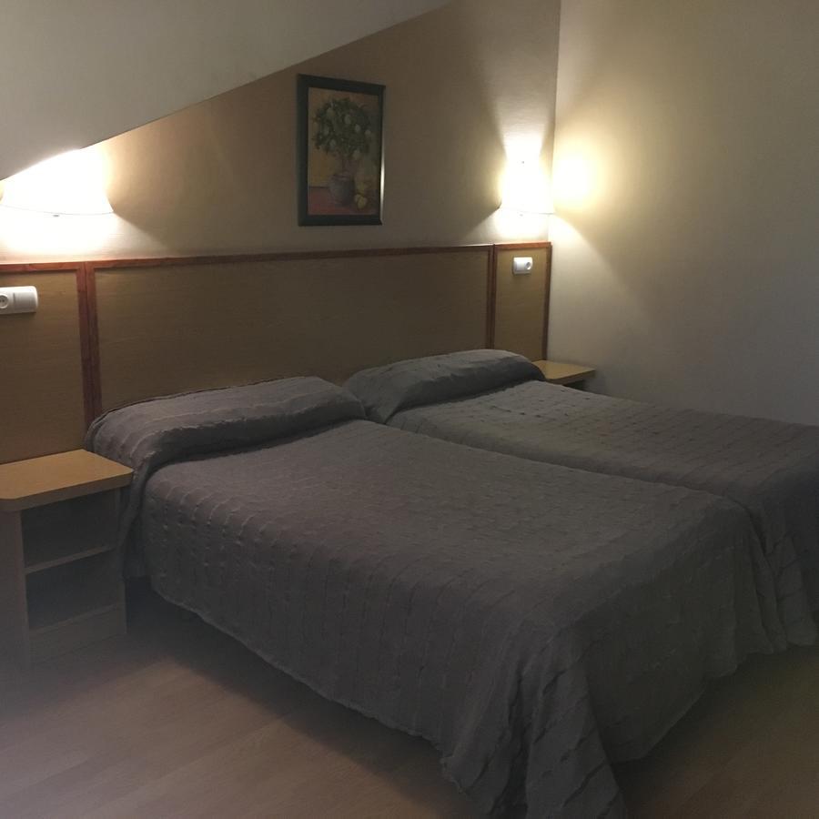 Hotel Avenida Leganes Ngoại thất bức ảnh